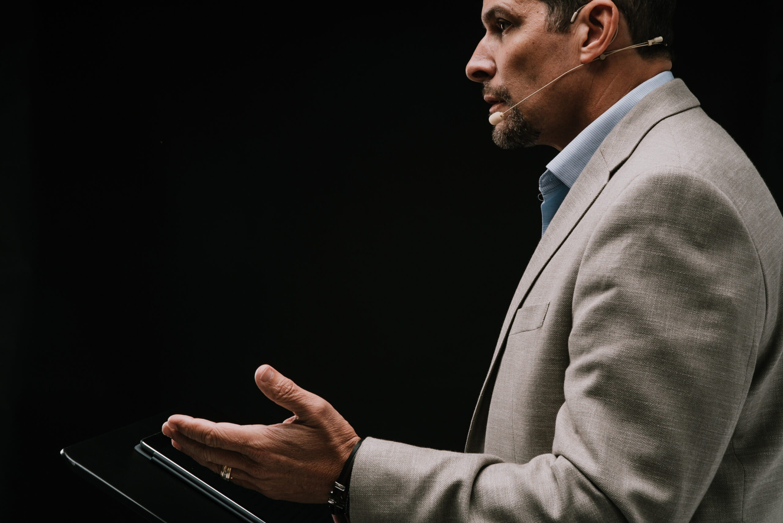 lightstock_482282_medium_james_maxwell