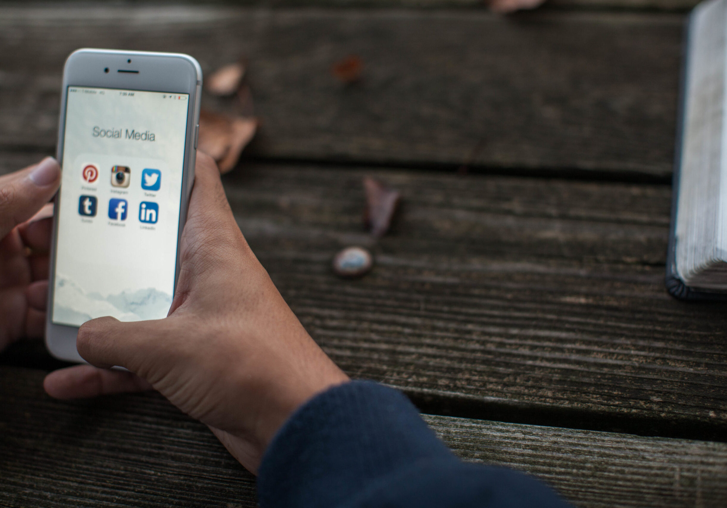 lightstock_169178_medium_james_maxwell